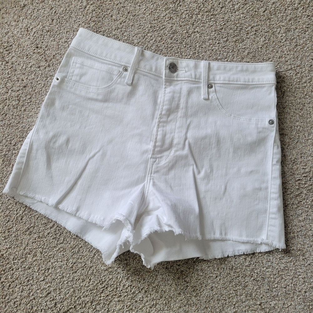 Abercrombie & Fitch Simone White High Rise Shorts sz 27 - Very Good Condition